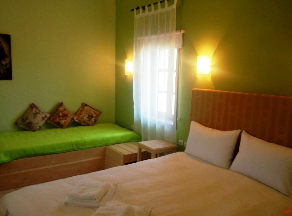 Linouria Hotel Nymfaio Exterior photo